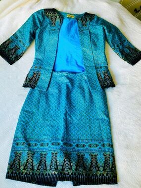 Vintage 60s/70s Allianz Thai Brocade Skirt Suit Set, Turquoise & Gold Size Small